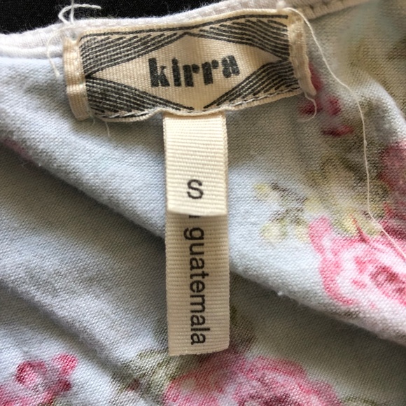 🔥Kirra (Pacsun) Light Blue Red Rose Blouse - Picture 5 of 8